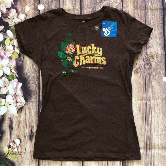 Lucky 🍀 Charms T - Picture 1 of 1